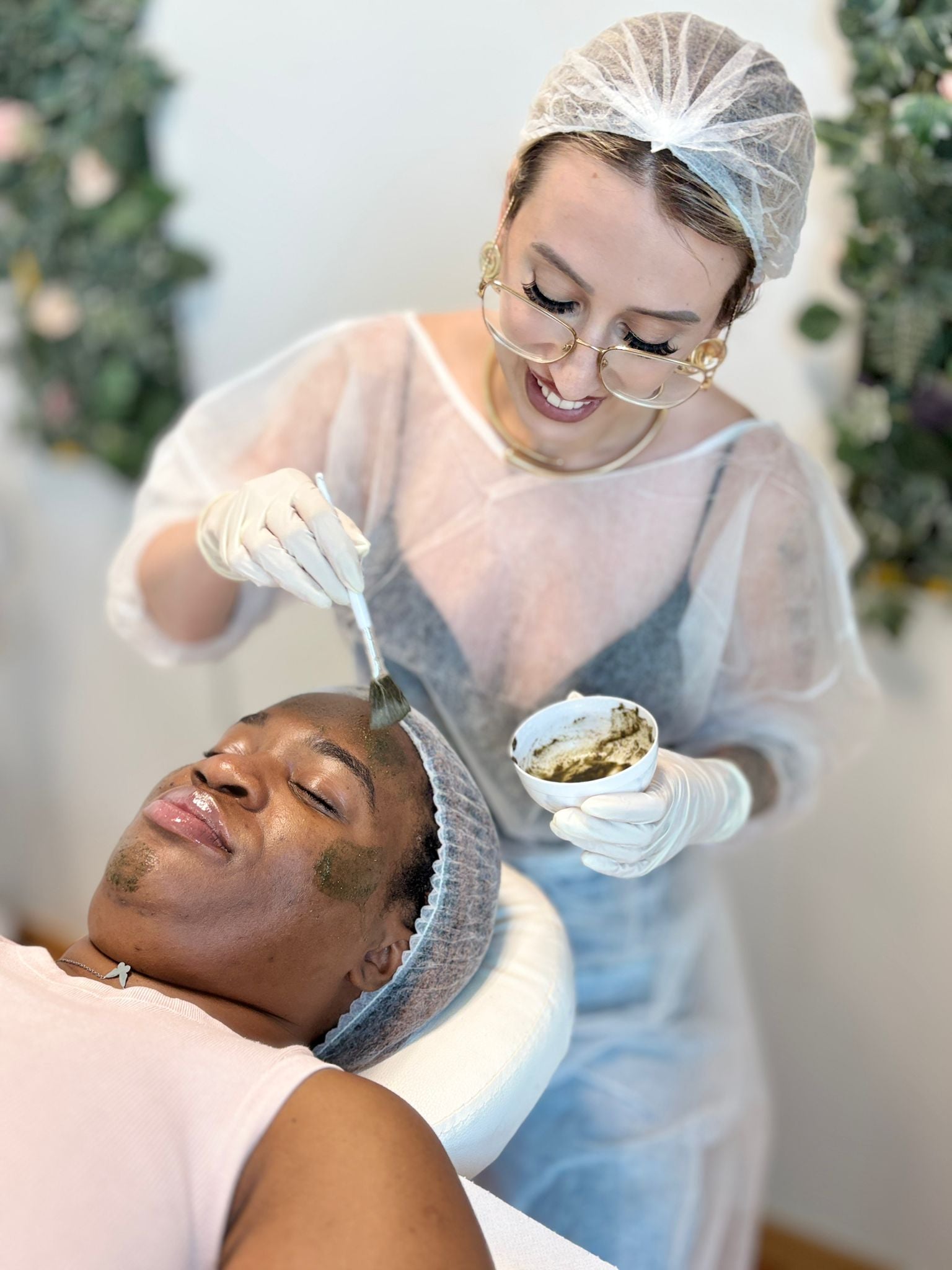 FORMAÇÃO PROFISSIONAL 3 EM 1: DERMAPEN, PEELING PDA, LIMPEZA FACIAL COMPLETA